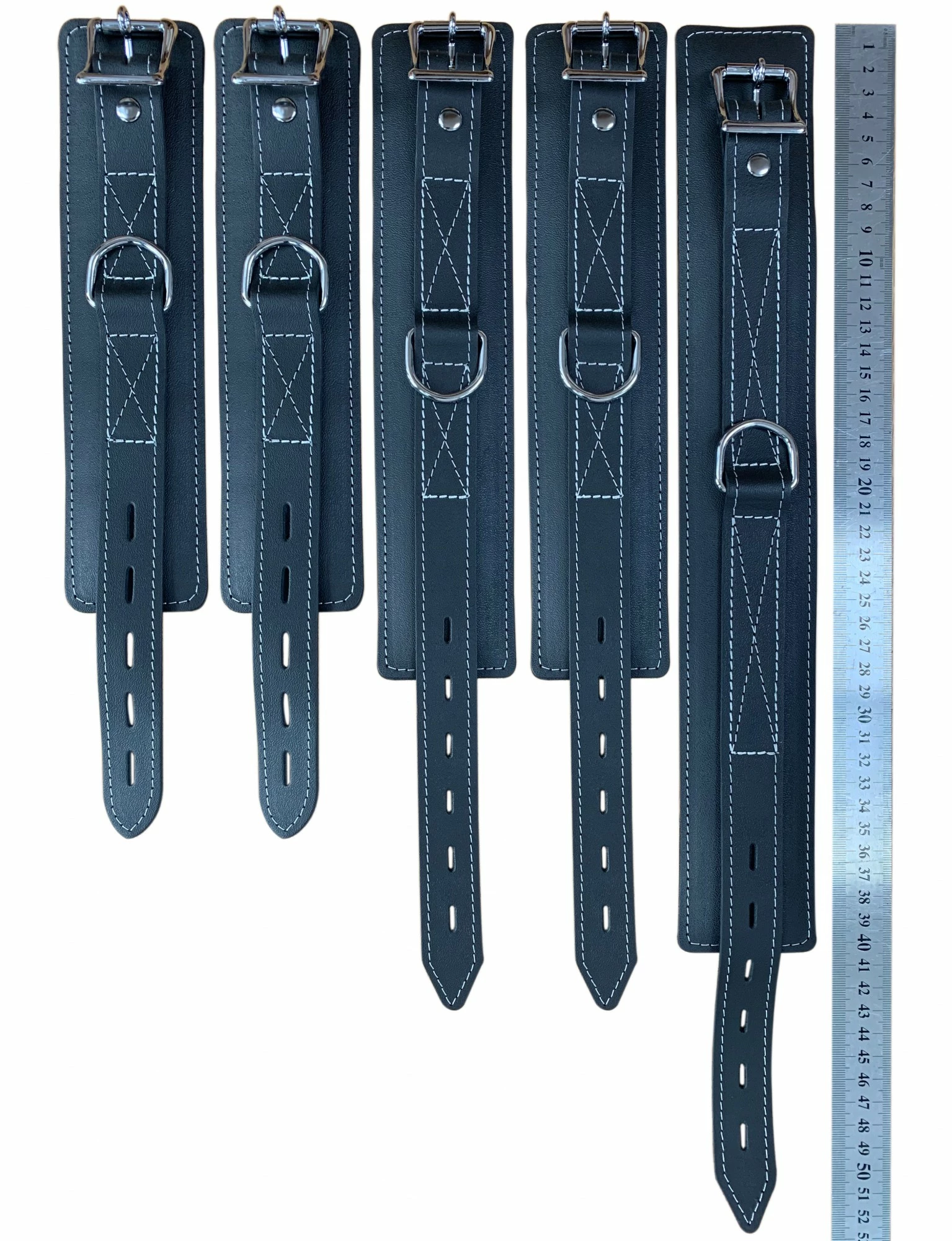 Gepolsterde Zwart Lederen Boeienset Met Contrasterende Stiksels Van NLLeather 4 Gepolsterde Zwart Lederen Boeienset Met Contrasterende Stiksels Van NLLeather - Afbeelding 2