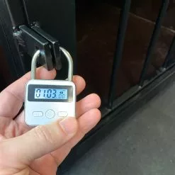 MAE-Toys Zwaar BDSM Timer Slot - Silver Voor Opsluiting En (self)bondage Van Uw Slaaf