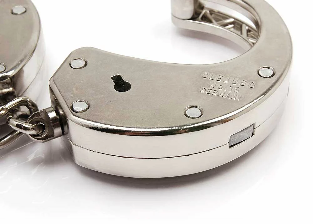 Clejuso Handcuffs Clejuso Fetish Heavy Handboeien Nr. 13 4 Clejuso Handcuffs Clejuso Fetish Heavy Handboeien Nr. 13 - Afbeelding 2