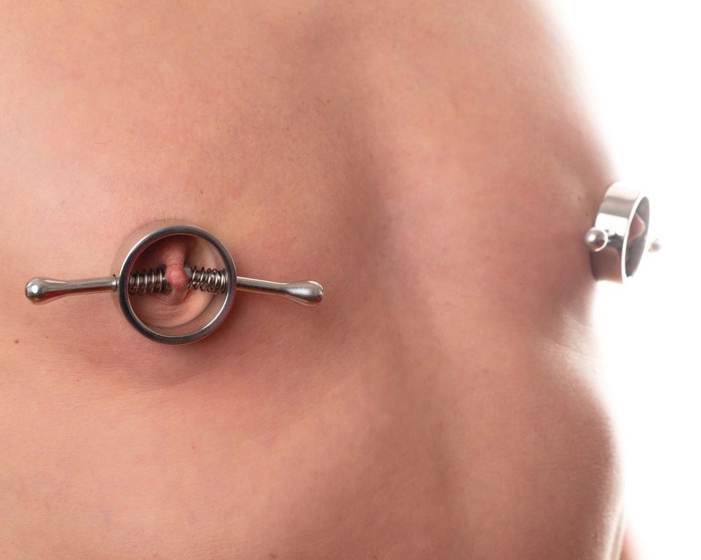 Tepelklemmen Met Vering Van Fetish Collection 8 Tepelklemmen Met Vering Van Fetish Collection - Afbeelding 7