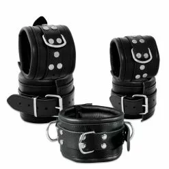 Saxos BDSM Toys Lederen 8cm Zwart Gevoerde Hals- Pols- En Voetboeienset Van Saxos 10 Saxos BDSM Toys Lederen 8cm Zwart Gevoerde Hals- Pols- En Voetboeienset Van Saxos -Bondage - Boeien Verkoopwinkel os 0102 1 2 3 s 1