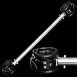 Saxos BDSM Toys RVS Spreidstang Met Lederen Boeien Van Saxos