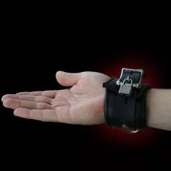 Saxos BDSM Toys Afsluitbare Lederen Polsboeien Van Saxos -Bondage - Boeien Verkoopwinkel os fessel half leder lockable wrist cuffs 15147